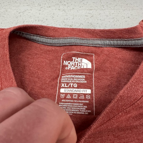 The North Face Shirt Mens XL Red Logo Graphic Standard Fit Short Sleeve Tee - Picture 3 of 7